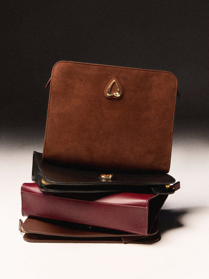 AW HEART POUCH SUEDE