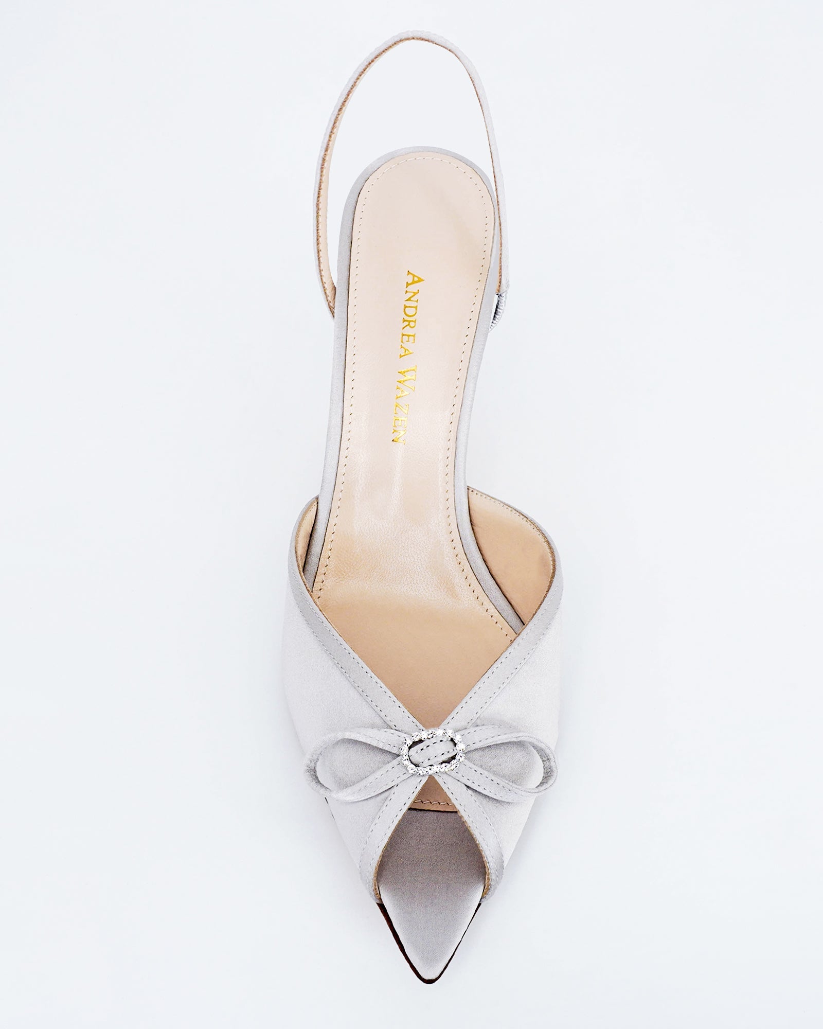 AMIRA 75 – Andrea Wazen