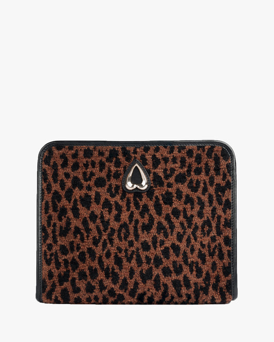 AW HEART POUCH MADAME