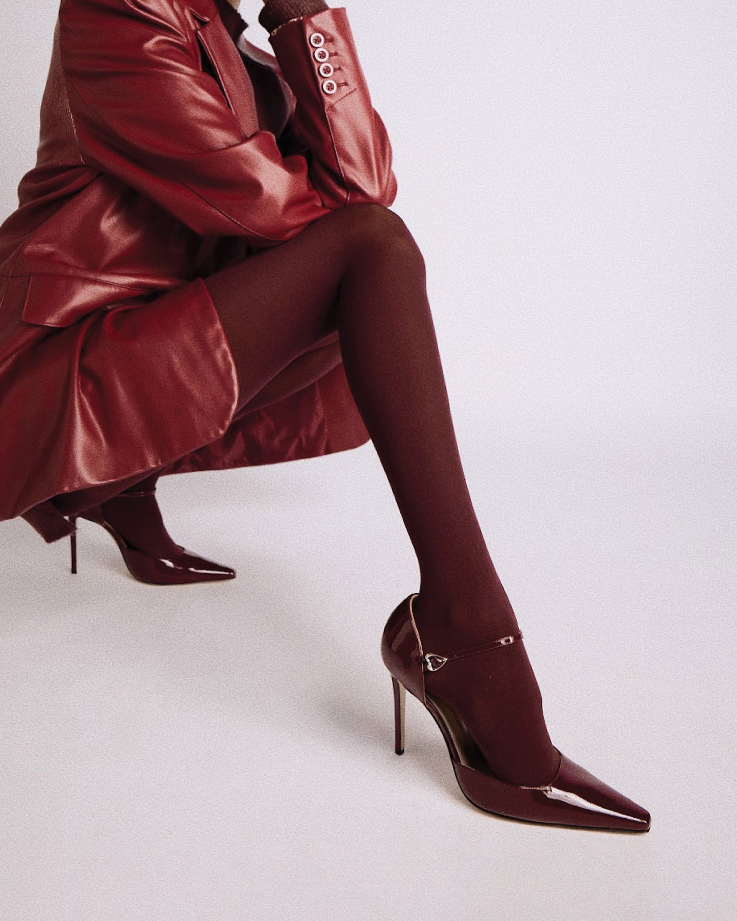 DEMI PATENT 105
